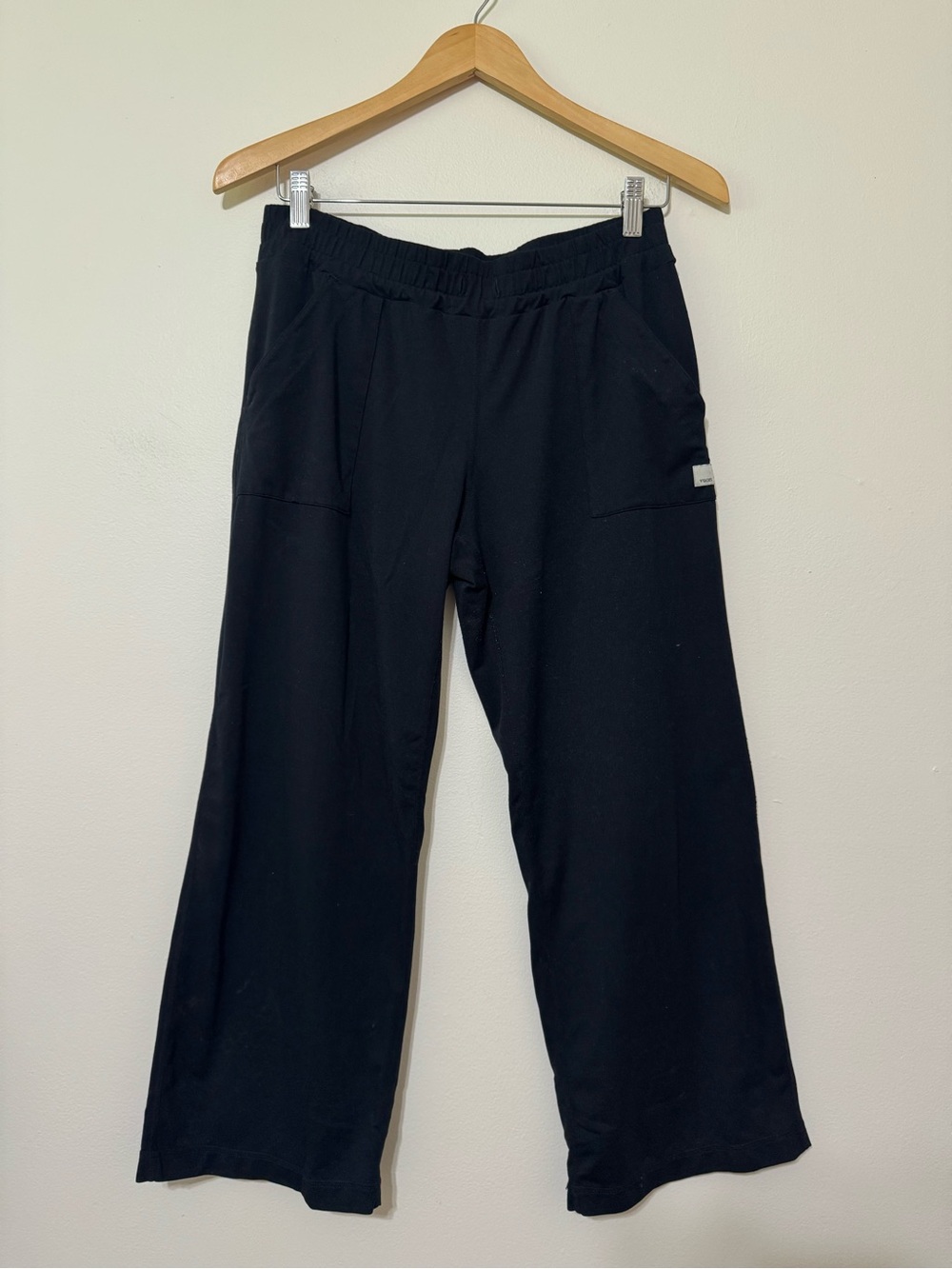 Vuori Wide Leg Black Pants